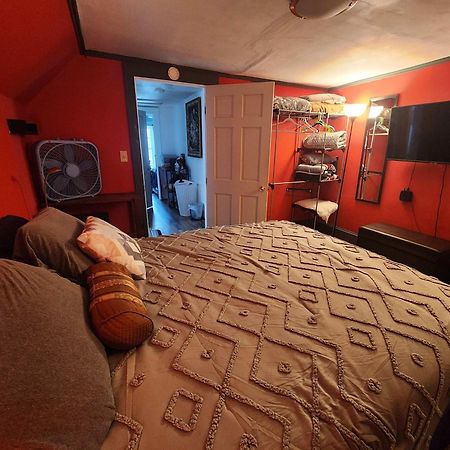 Cozy 3 Bedroom House In Downtown Ithaca Eksteriør bilde